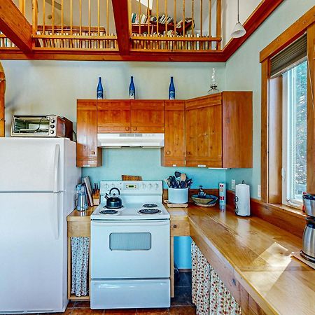 Whimsy By The Sea Vila Port Orford Exterior foto