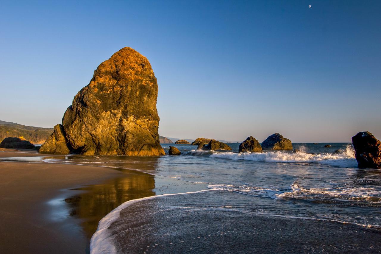 Whimsy By The Sea Vila Port Orford Exterior foto